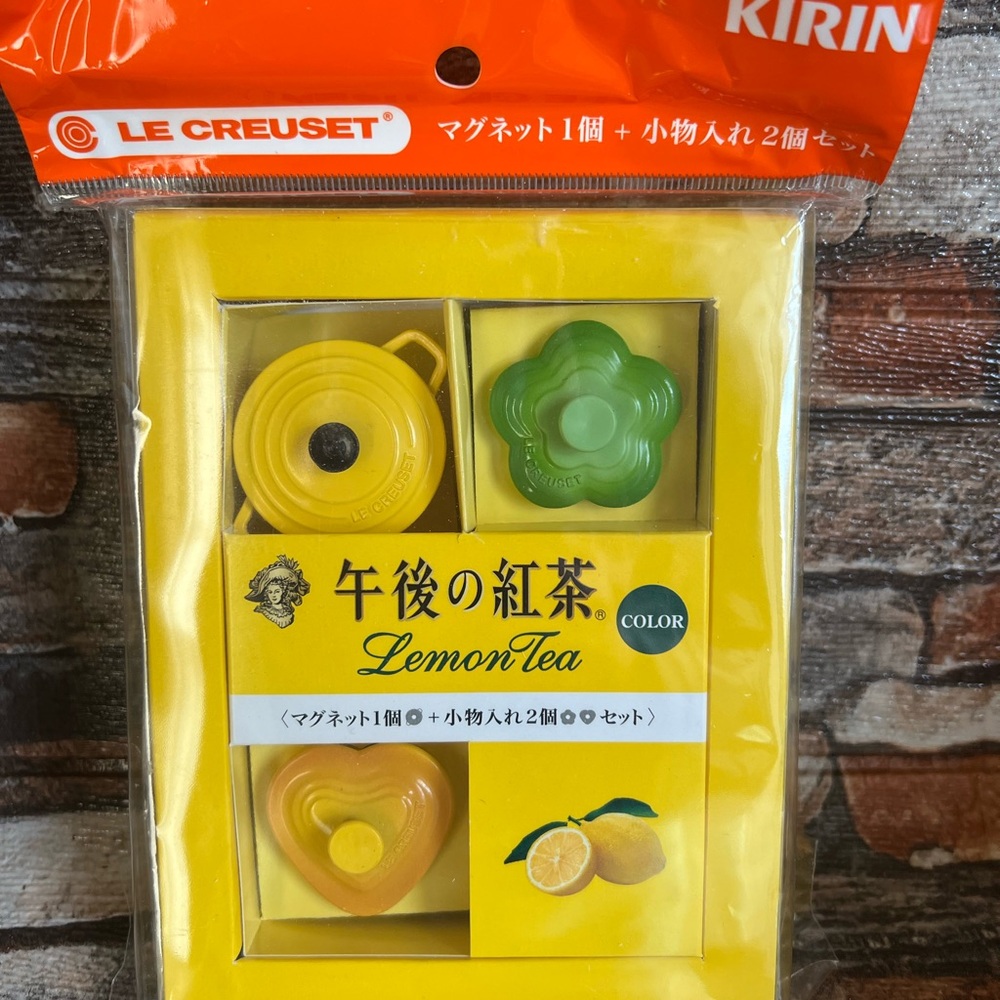 Le Creuset Lemon Tea Magnet Set